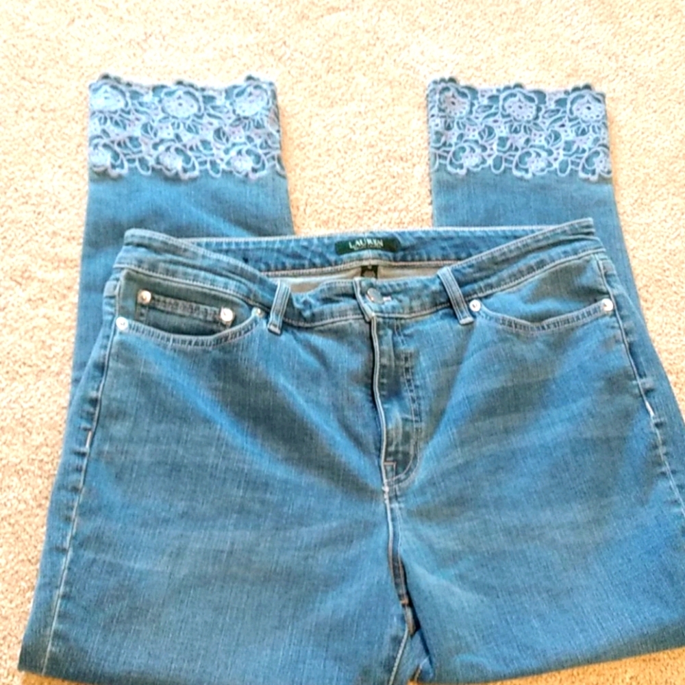 Lauren embroidered blue jeans sz 12
